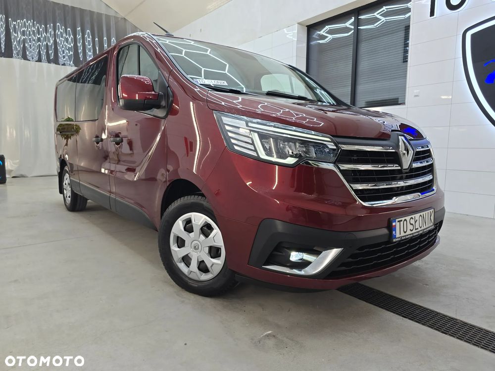 Renault Trafic 2022 photo 4