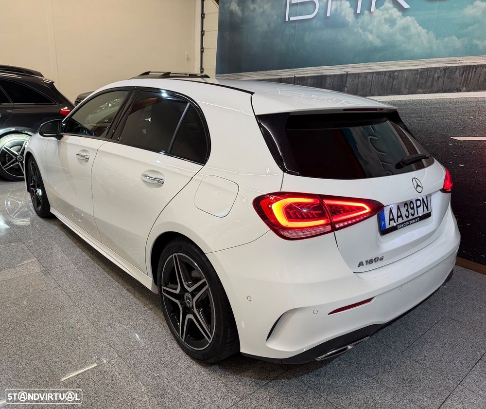 Mercedes-Benz A 180 d 7G-DCT AMG Line - 4