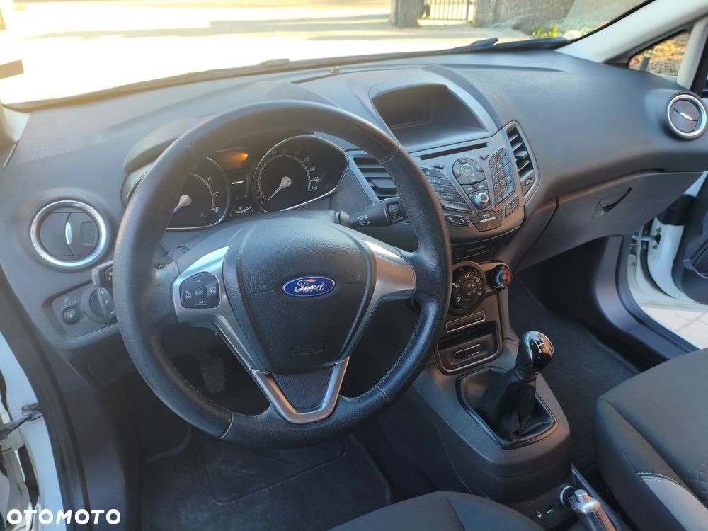 Ford Fiesta 1.0 Celebration - 22