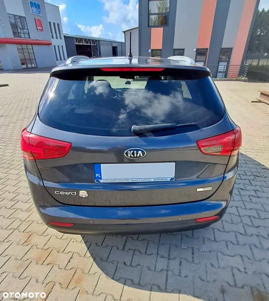 Kia Ceed Cee'd 1.6 CRDi L - 2