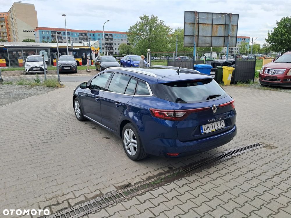 Renault Megane 1.5 Blue dCi Zen - 3