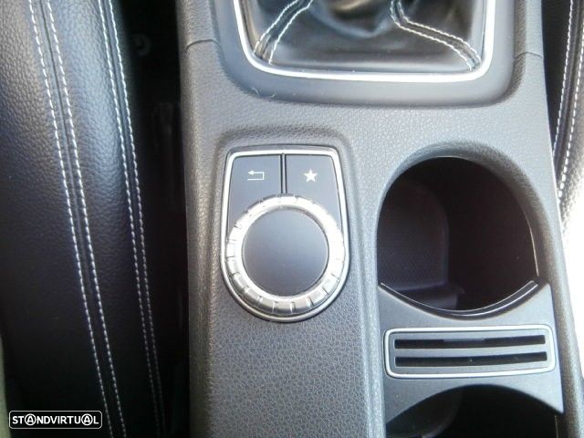 Mercedes-Benz GLA 180 CDi Style - 24