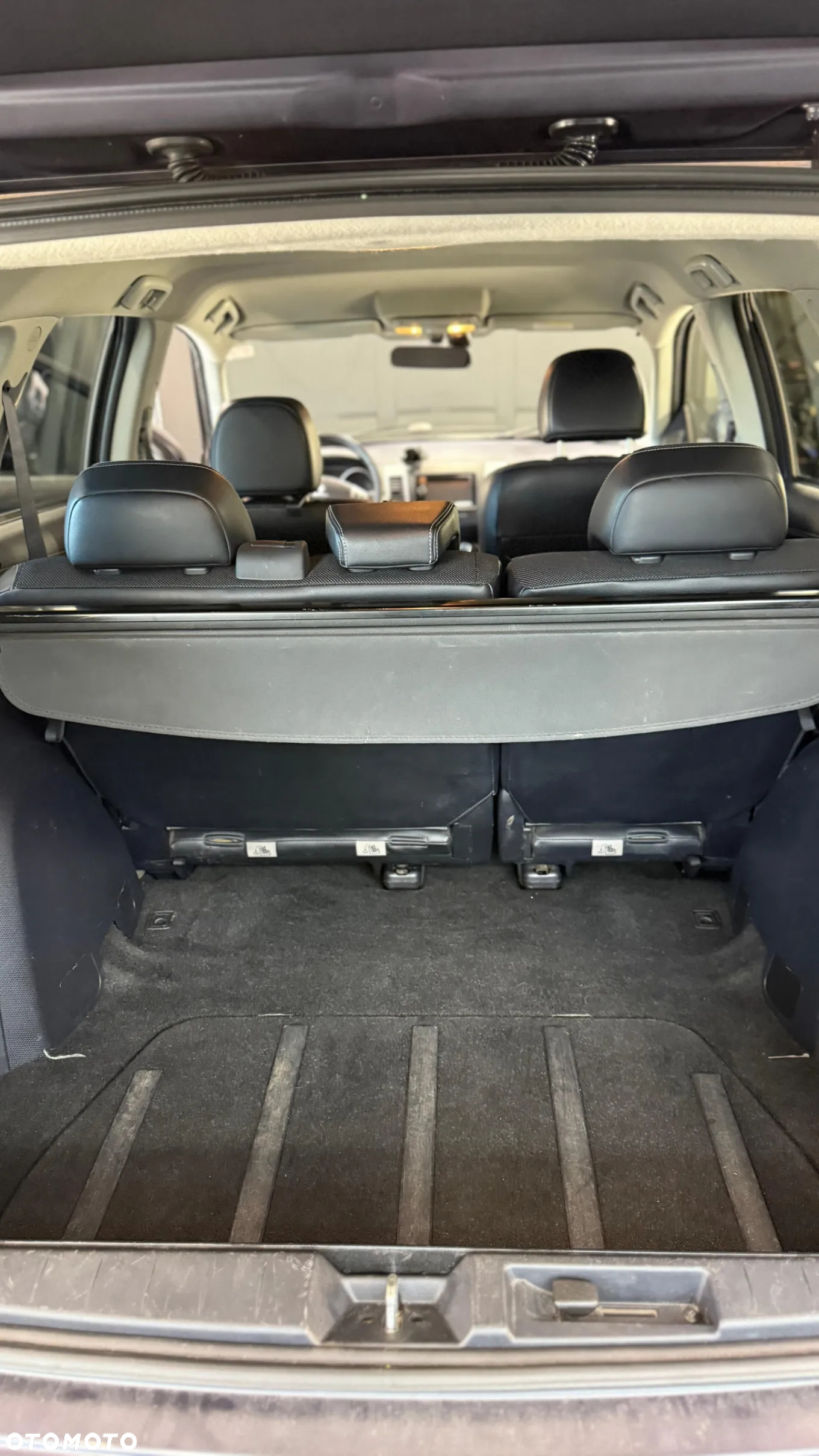 Mitsubishi Outlander 2.0 Intense + NAVI 2WD EU5 - 34