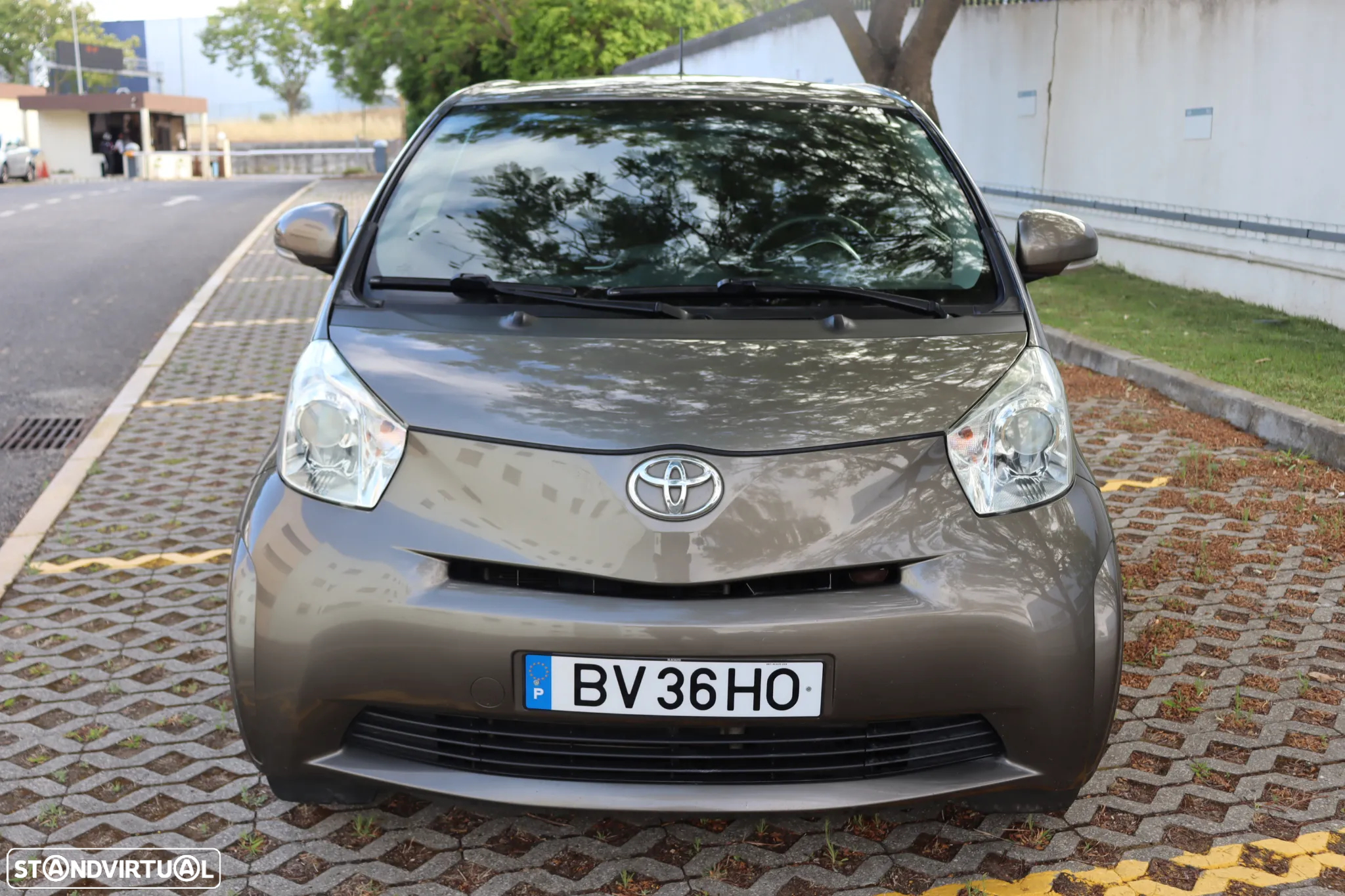 Toyota iQ 1.4 D-4D 2 EP - 41