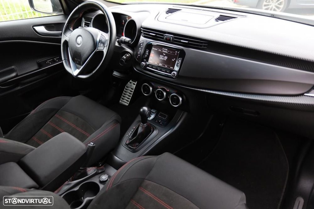 Alfa Romeo Giulietta - 16