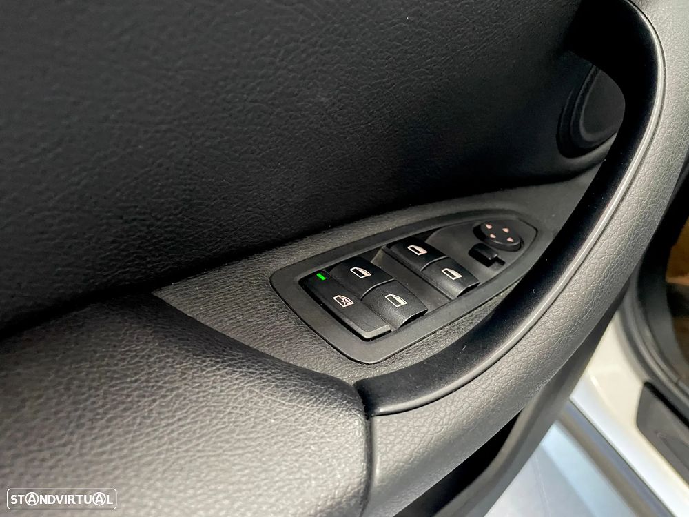 BMW X1 16 d sDrive - 10