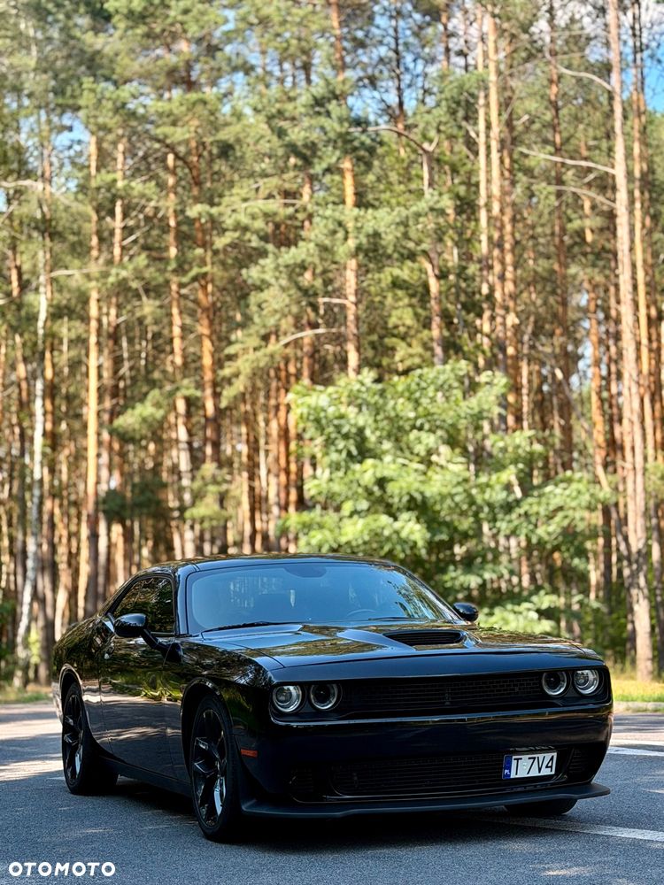 Dodge Challenger - 6