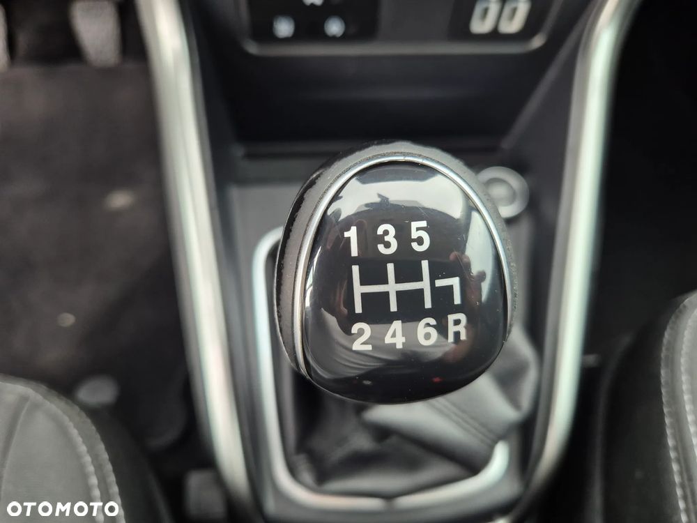 Ford EcoSport - 33