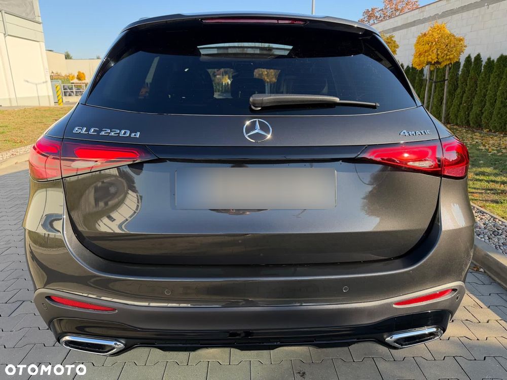 Mercedes-Benz GLC 220 d 4-Matic - 6