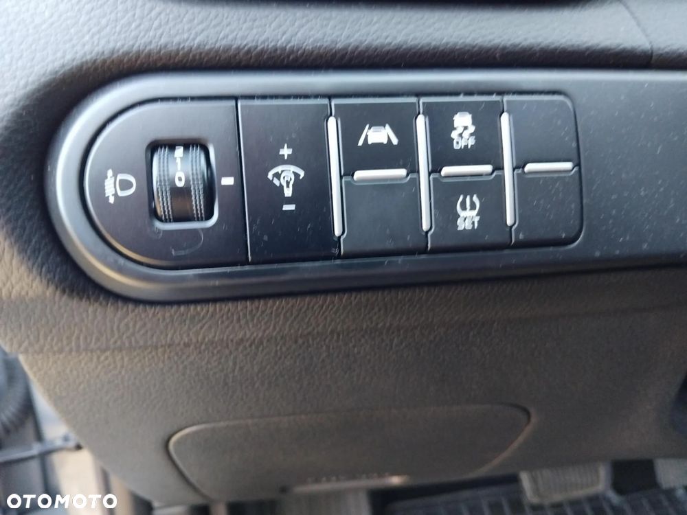 Kia XCeed 1.5 T-GDI M DCT - 19