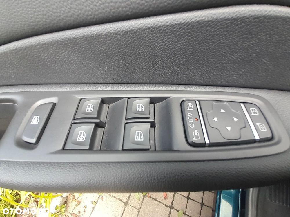 Renault Captur 1.2 Energy TCe Intens EDC EU6 - 19