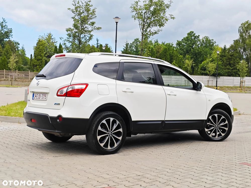 Nissan Qashqai+2 - 19