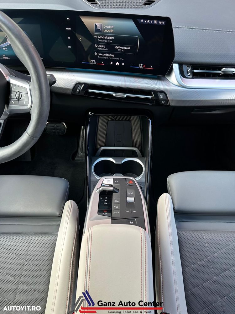 BMW iX2 eDrive20 - 12