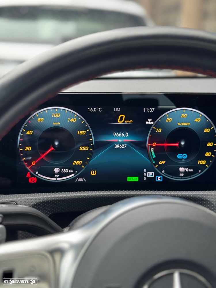 Mercedes-Benz A 250 e 8G-DCT AMG Line - 12