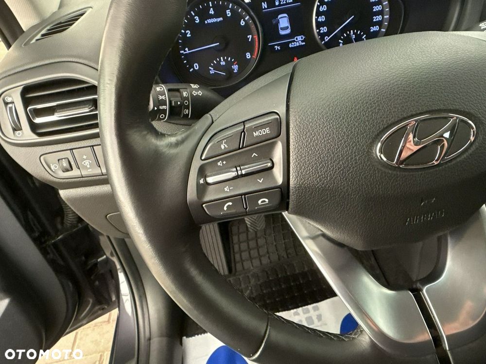 Hyundai i30 - 25