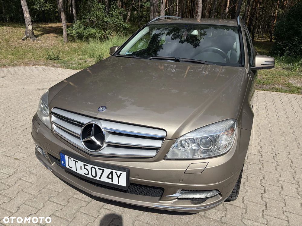 Mercedes-Benz Klasa C 180 CGI Automatik BlueEFFICIENCY Avantgarde - 1
