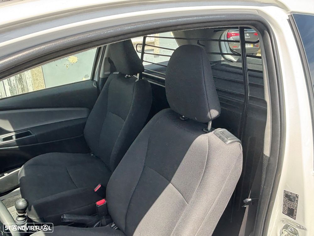 Toyota Yaris 1.4 D-4D ACtive+AC - 14