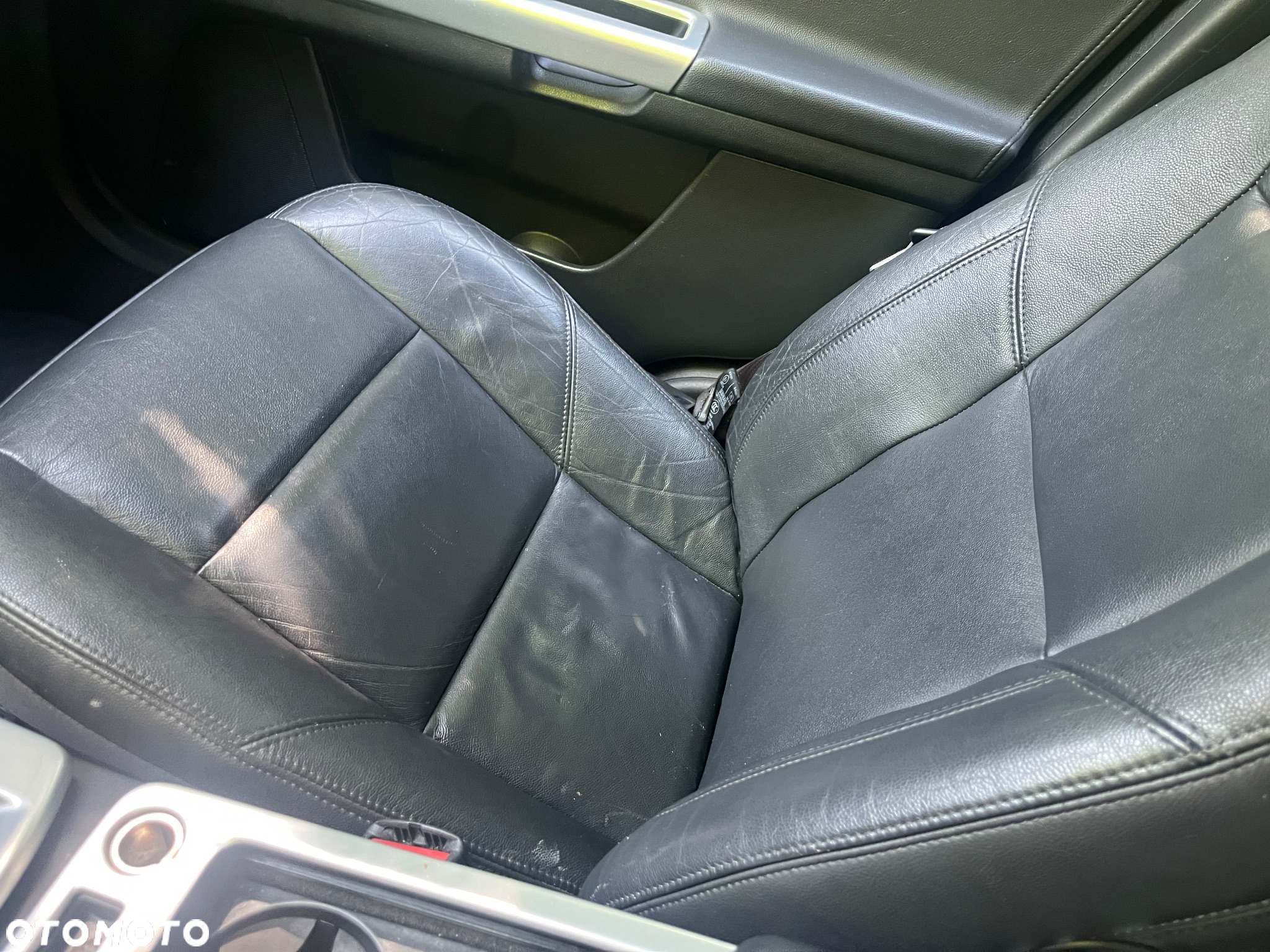Volvo V50 D5 Momentum - 35