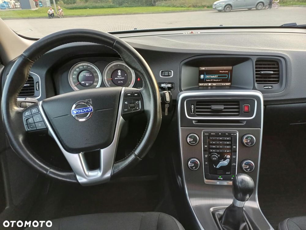 Volvo V60 - 21
