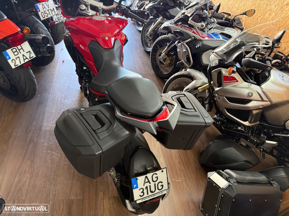 MV Agusta Turismo Veloce Rosso Aniversário 75 - 1