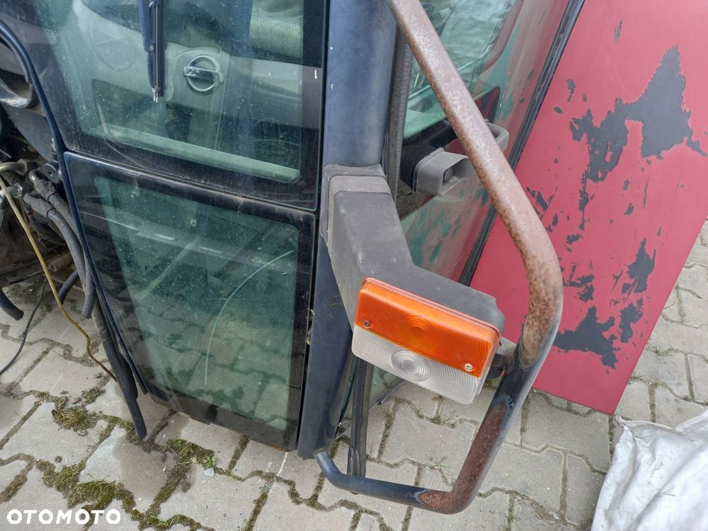 Kabina dach szyby drzwi Case CS130 - 7