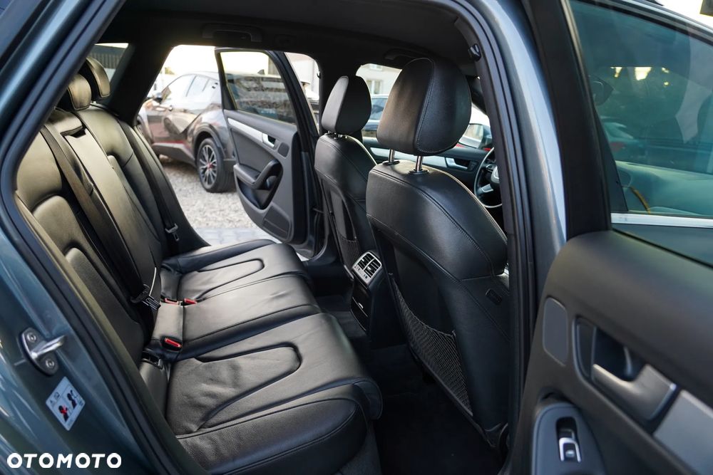 Audi A4 Avant 1.8 TFSI Ambiente - 27