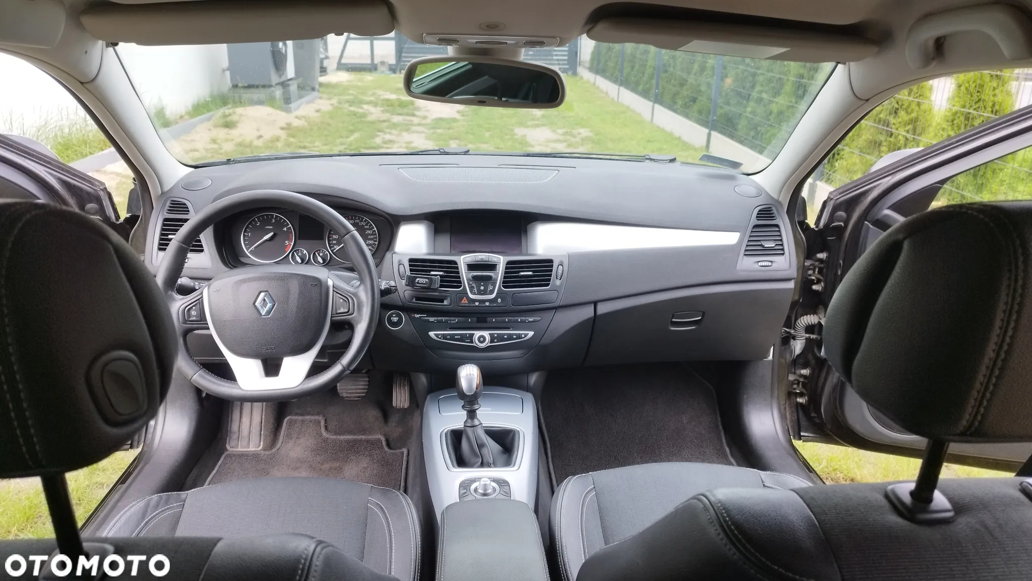 Renault Laguna - 11