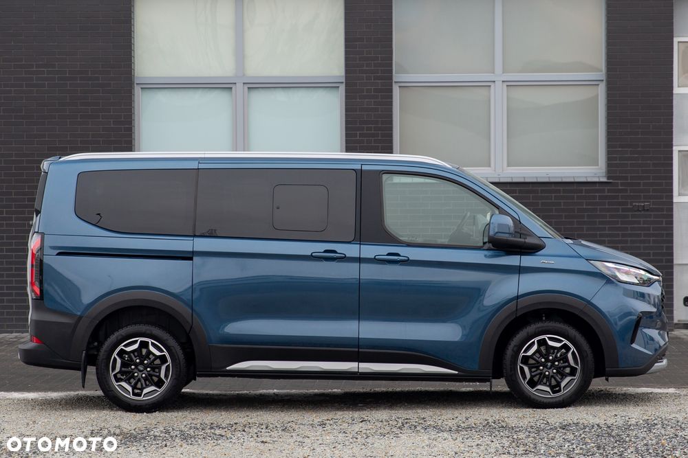 Ford Tourneo Custom - 3