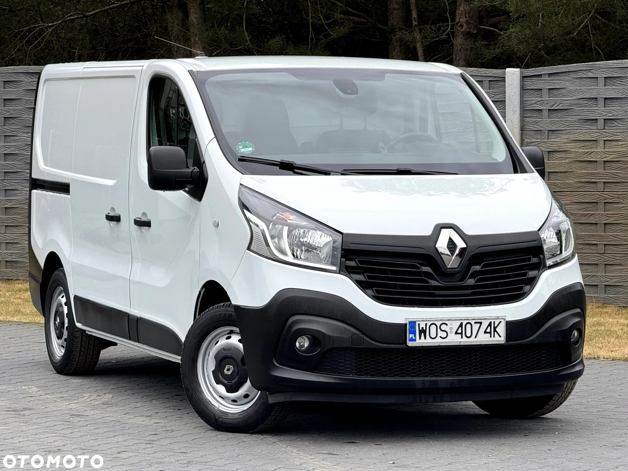 Renault TRAFIC - 10