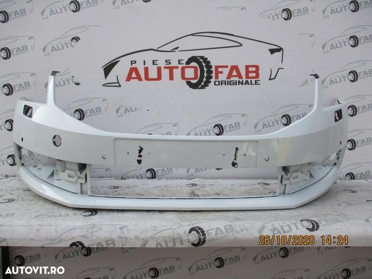 Bara fata Skoda Octavia 3 Facelift an 2017-2018-2019 Gauri pentru 6 senzori si spalatoare faruri - 1