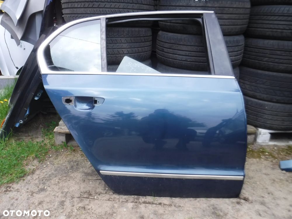 Skoda Superb II 2 LIFT FL 12-15 LW5Q F0F0 sedan liftback drzwi tyl lewe prawe HB szyba - 3