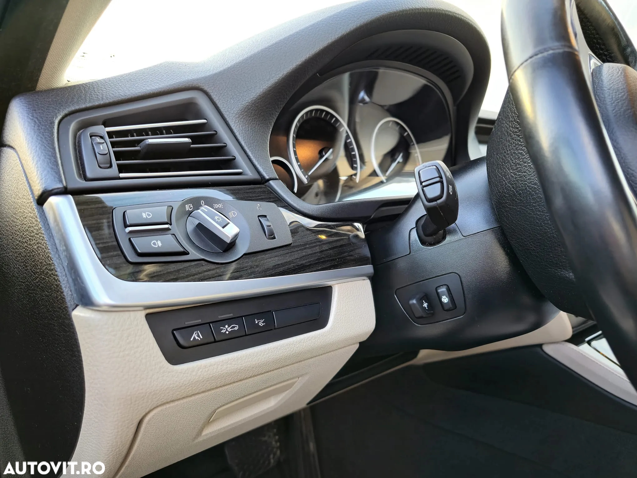 BMW Seria 5 530d - 34