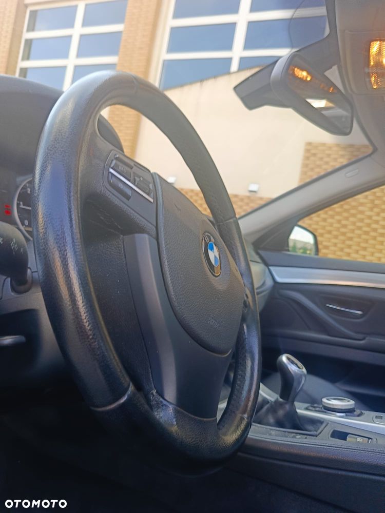BMW Seria 5 520d Luxury Line - 19