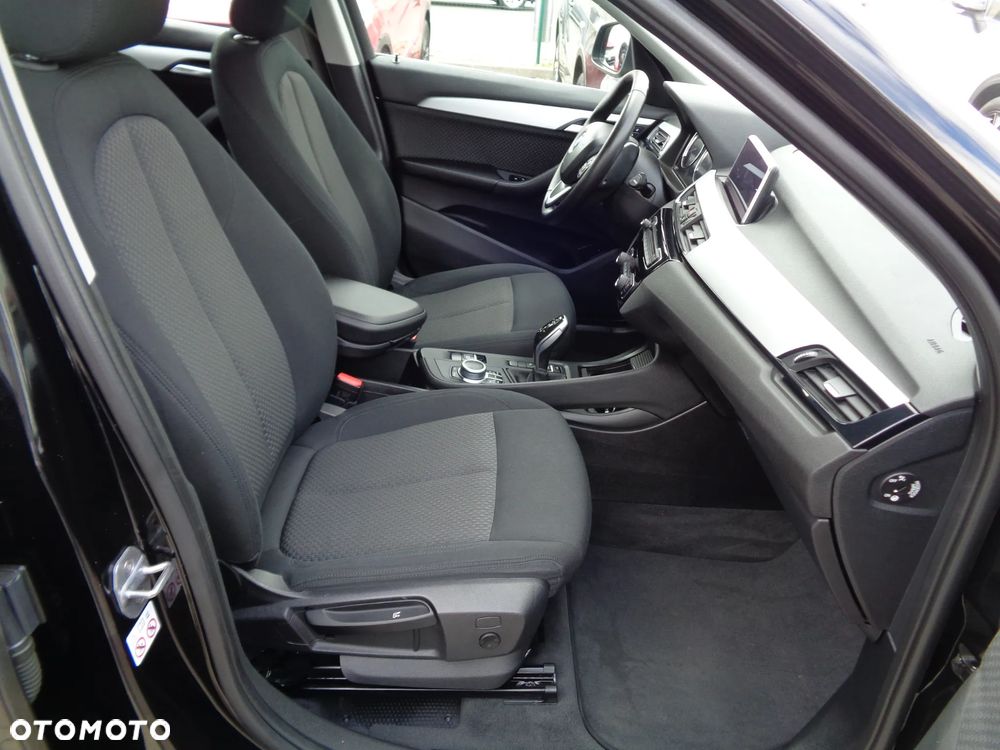BMW X1 sDrive18d Sport Line - 20