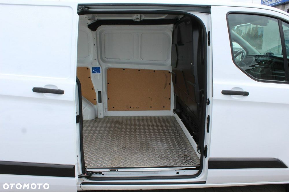 Ford Transit Custom - 9