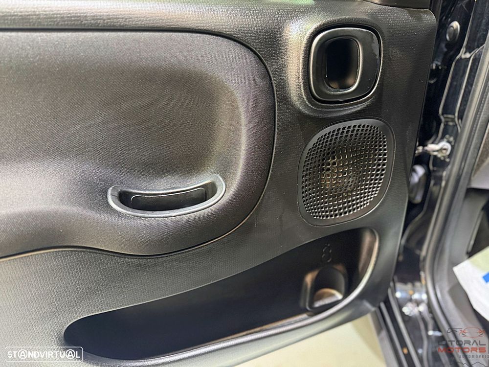 Fiat Panda 1.0 Hybrid City Cross - 17