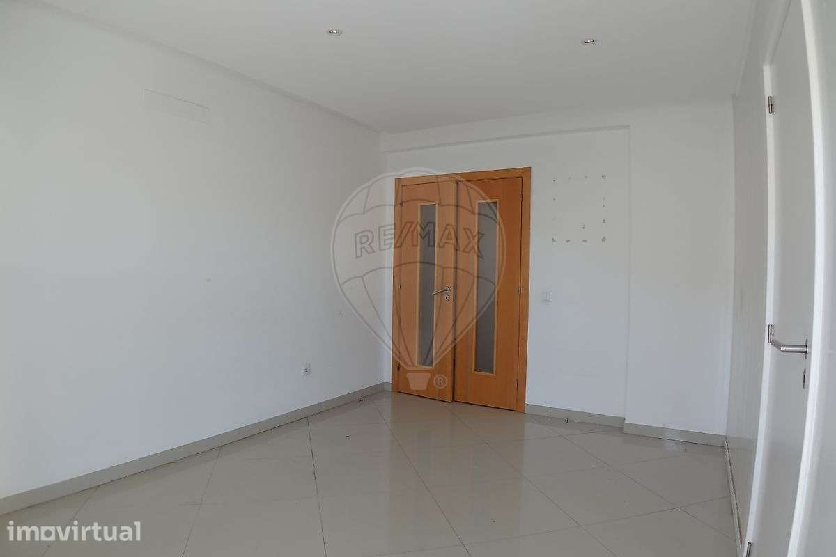 Apartamento T4 para venda - Grande imagem: 3/27