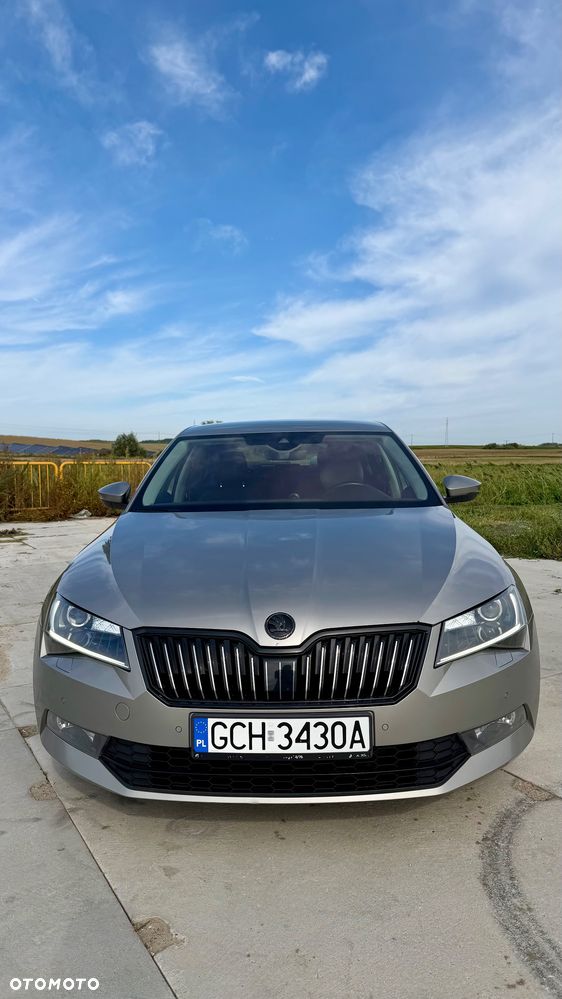 Skoda Superb 2.0 TDI 4x4 Style DSG - 5