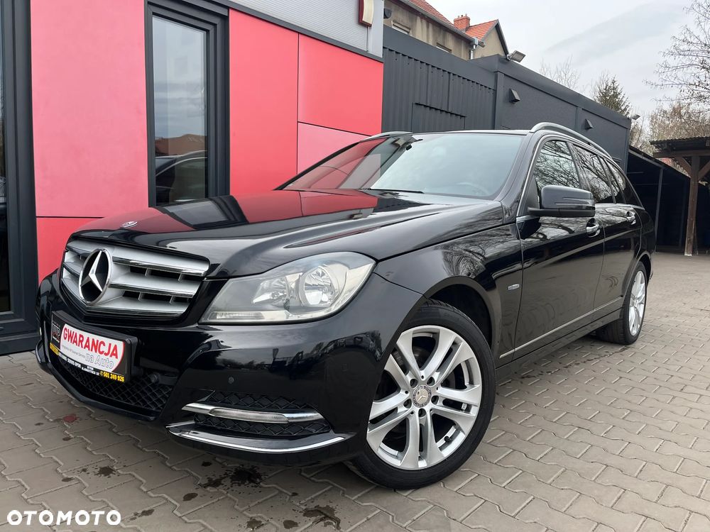 Mercedes-Benz Klasa C 250 (BlueEFFICIENCY) 7G-TRONIC Avantgarde - 3