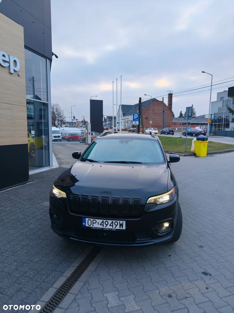 Jeep Cherokee - 2