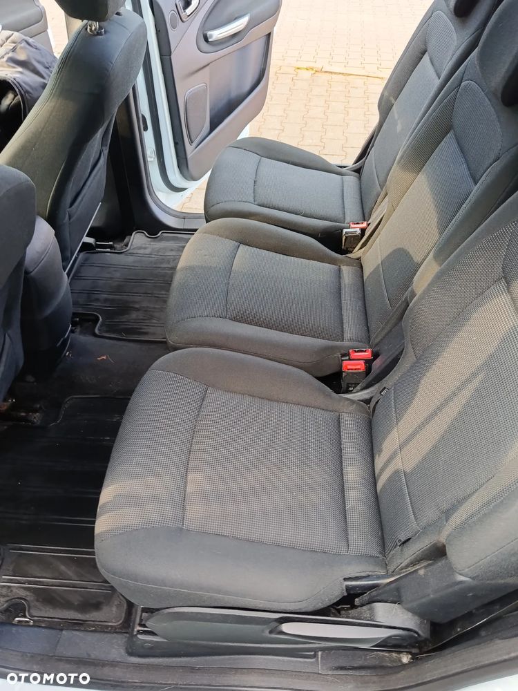 Ford S-Max 2.0 TDCi DPF Titanium X - 11
