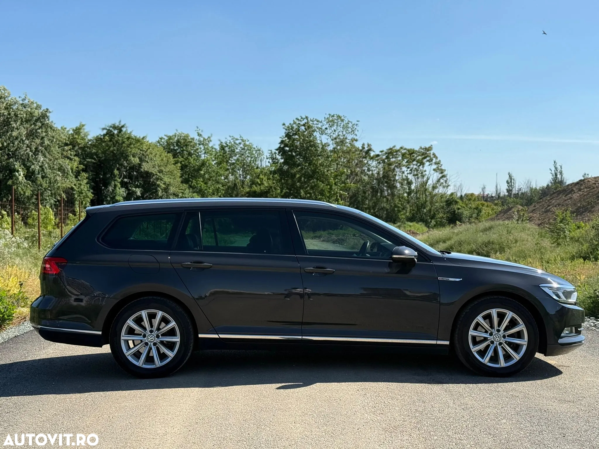 Volkswagen Passat Variant 2.0 TDI DSG 4Motion Highline - 4