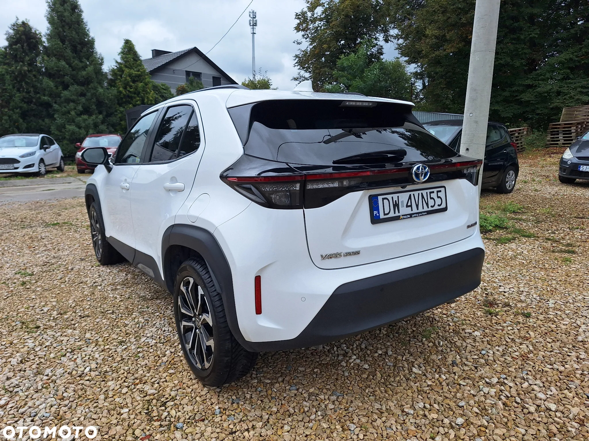 Toyota Yaris Cross Hybrid 1.5 Premiere Edition - 3