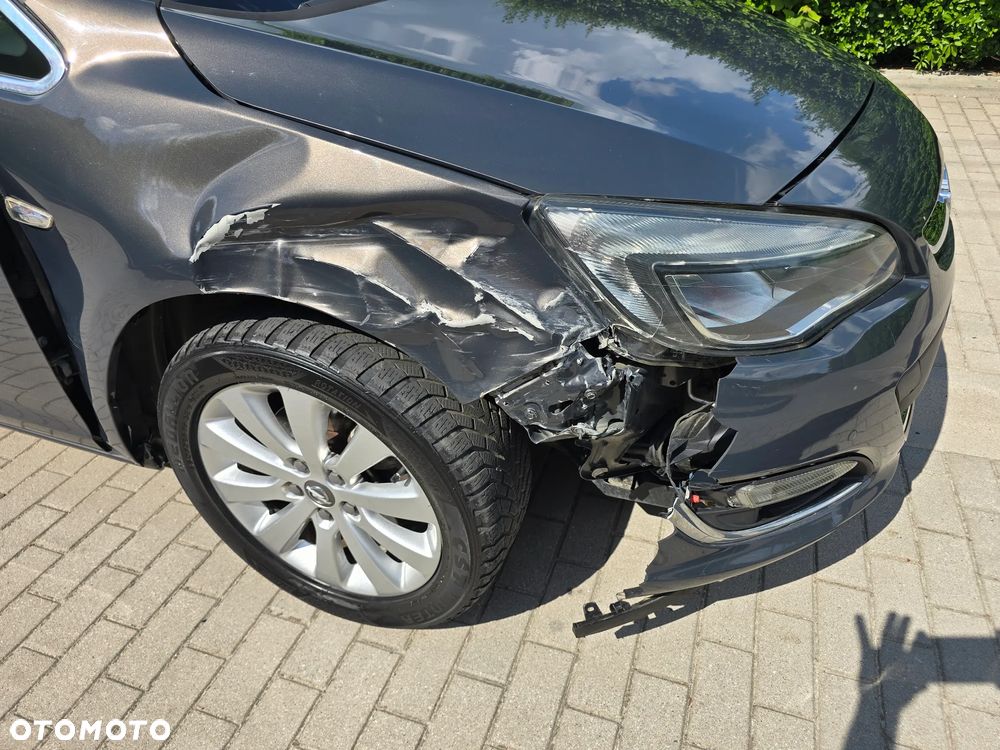 Opel Astra 1.6 CDTI DPF ecoFLEX Start/Stop Exklusiv - 4