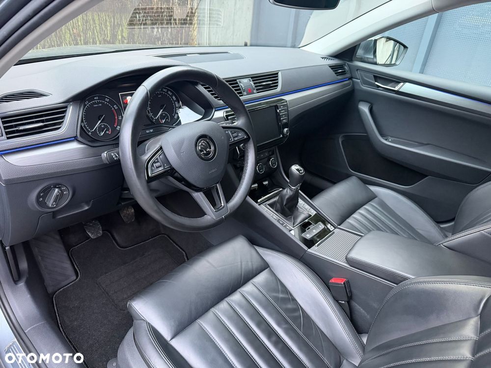 Skoda Superb 1.4 TSI ACT 4x4 SportLine - 19