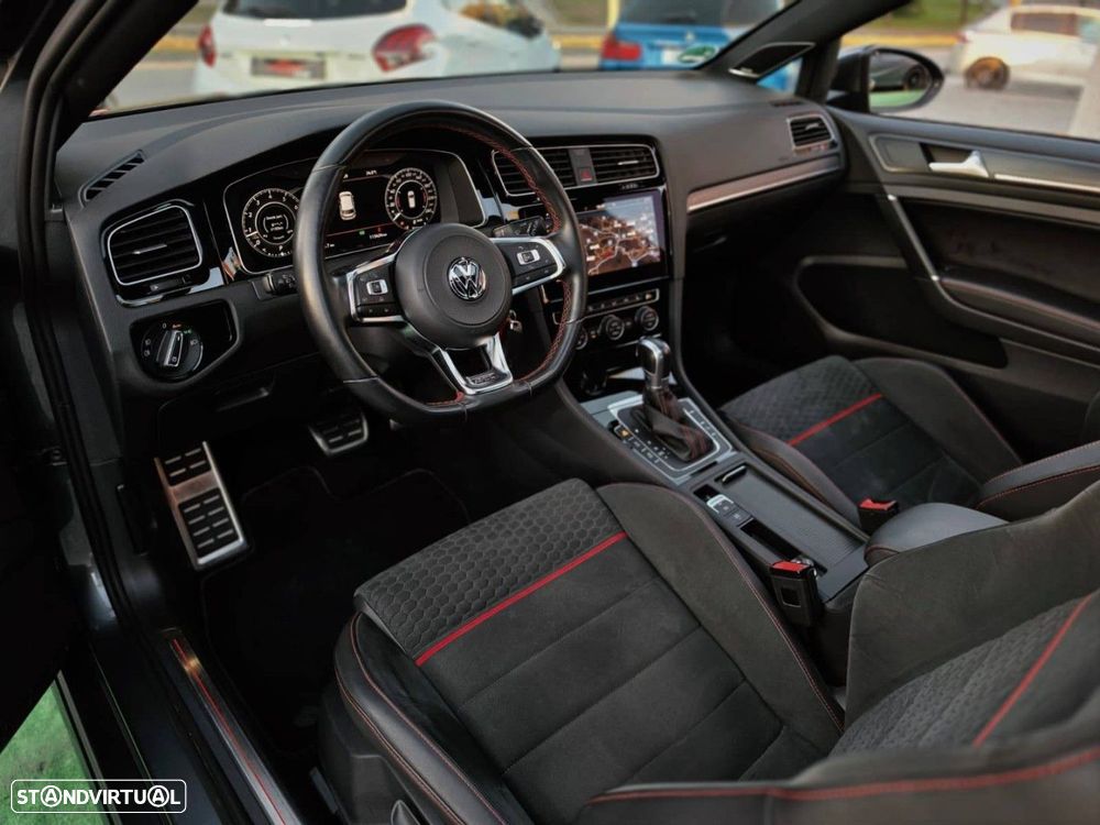 VW Golf 2.0 TSi GTi DSG Performance - 38