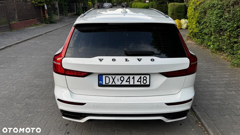 Volvo V60 B4 D R-Design - 4