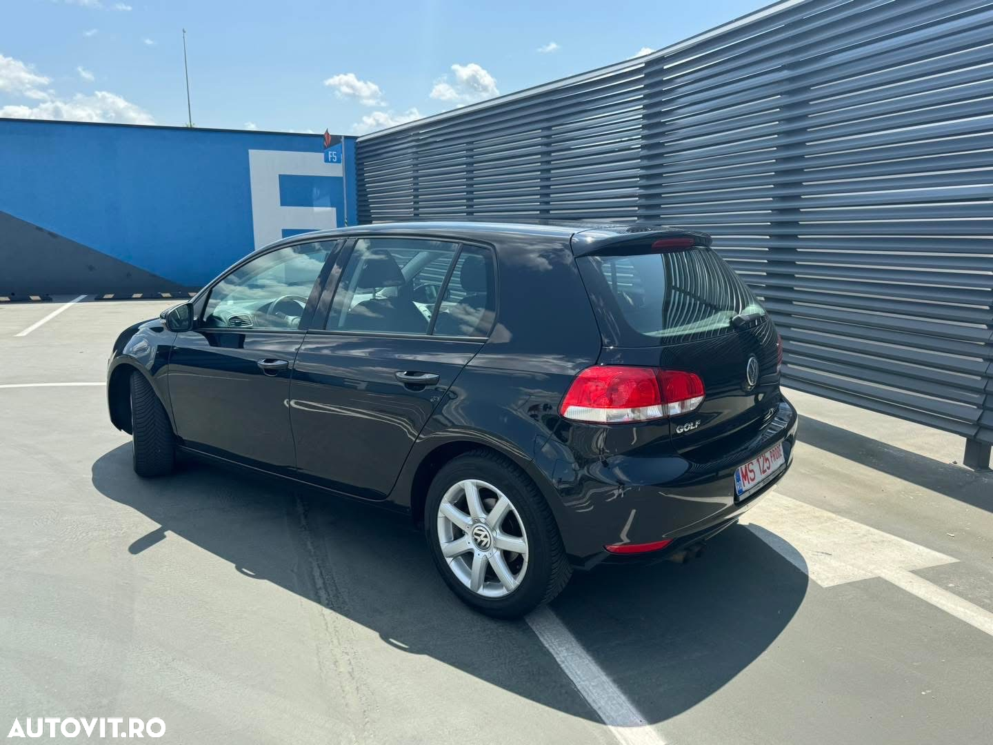 Volkswagen Golf 1.4 TSI BlueMotion Technology Comfortline - 5