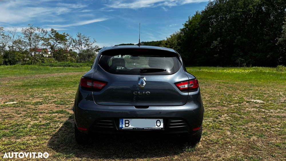 Renault Clio TCe Life Evo - 10