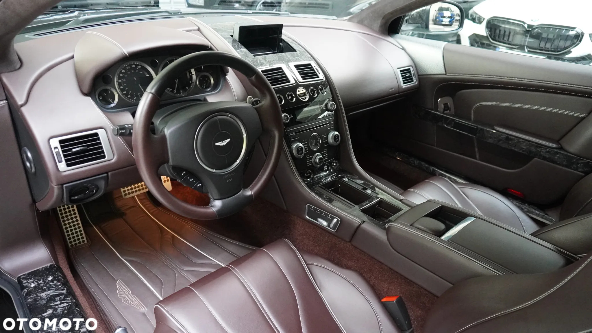 Aston Martin DB9 Touchtronic - 6